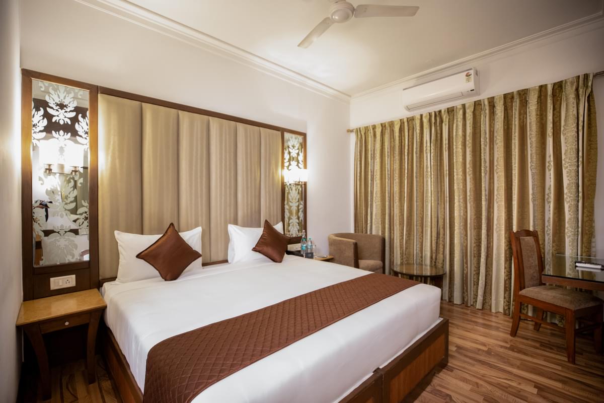 U by Z Hotels, Richmond Circle